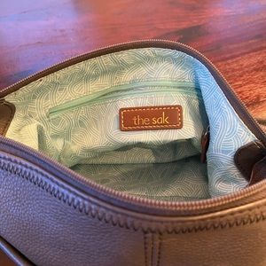 The Sak gray handbag